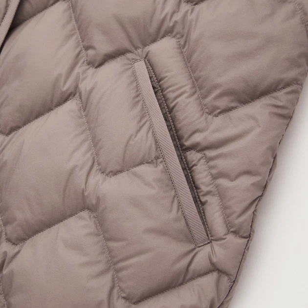 Пуховик зимний женский Uniqlo 223335321 XL Бежевый (1159772910) - изображение 3