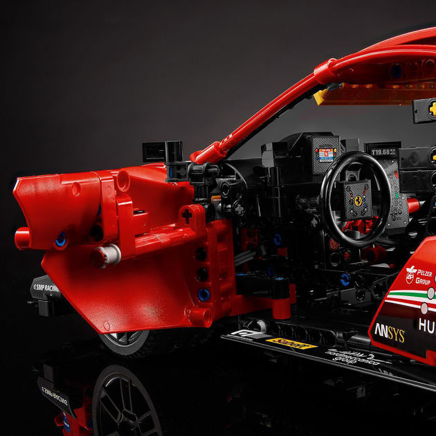Конструктор LEGO Technic Ferrari 488 GTE AF Corse №51 1677 деталей (42125) - зображення 14