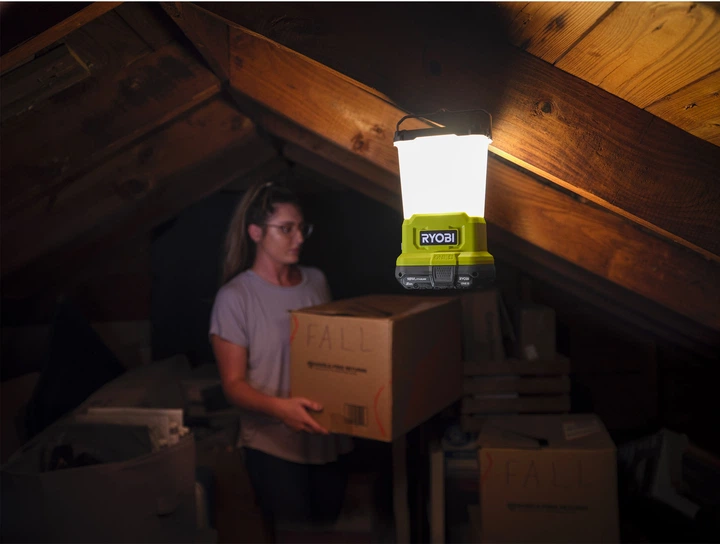 Lampa RYOBI RLL18-0 ONE+ bez akumulatora i ładowarki (5133005386) - obraz 2
