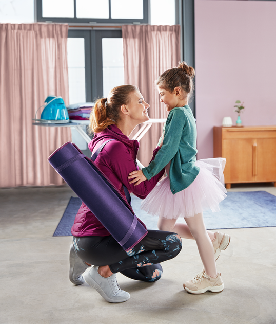Праска з парогенератором Philips PerfectCare Compact Plus GC7920/20 - зображення 11