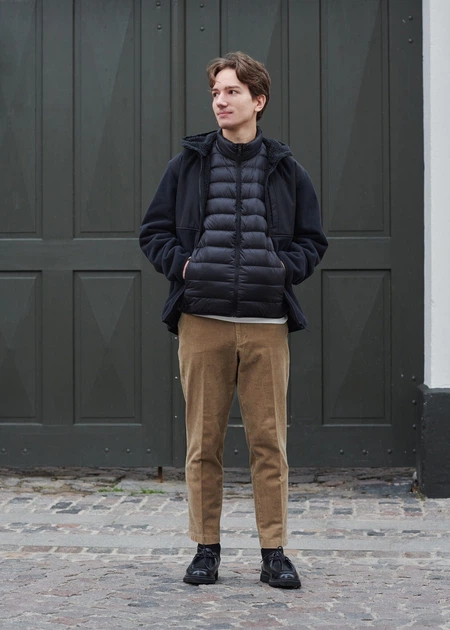 Жилетка Uniqlo розмір 3XL чорна (443319) - изображение 2