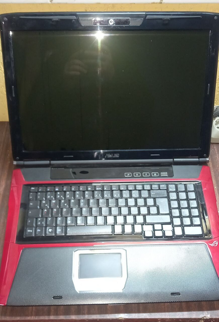 Ноутбук Б-класс Asus ROG G71G / 17.1" TN / Core 2 Duo P8700 (2 ядра по ...