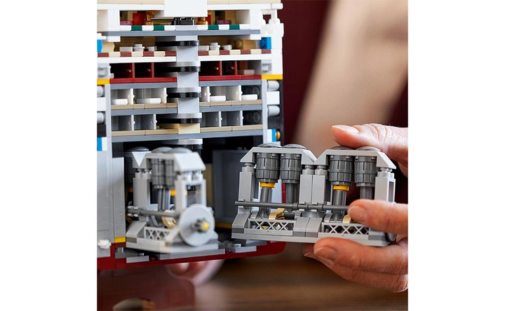 Конструктор LEGO Титанік 9090 деталей (10294) – игрушки с