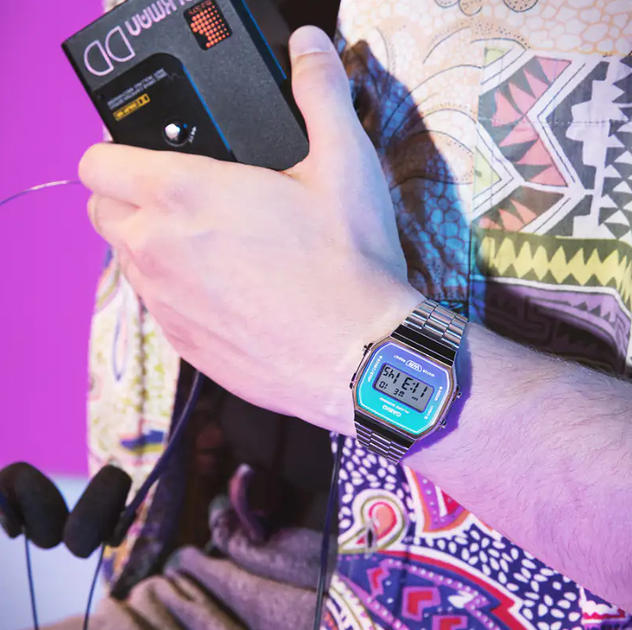 Наручные часы Casio A168WER-2AEF Серебро\Бирюзовый - изображение 5