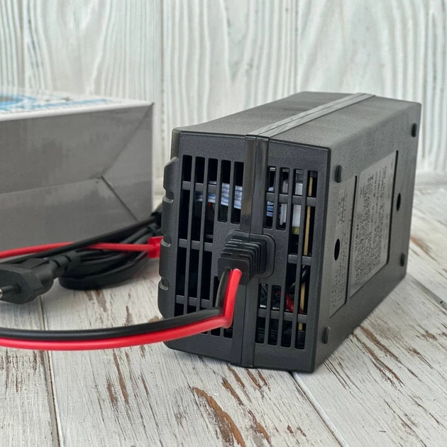 Зарядное устройство для автомобильного аккумулятора Sunchonglic FON-1206D 12В 6А - изображение 4