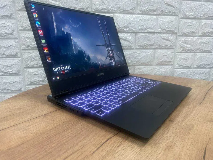 Ноутбук Legion Y540 15.6" FHD IPS i7 9750H 16Gb/SSD256+HDD1Tb/GTX1660Ti-6Gb Б/В - зображення 3