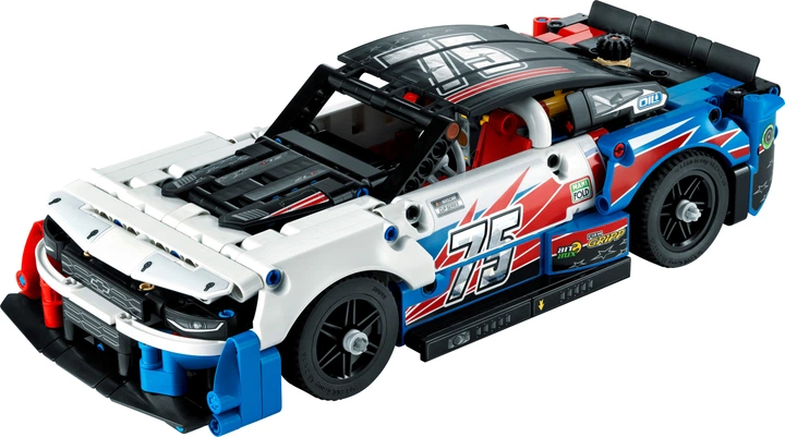 Конструктор LEGO Technic NASCAR Next Gen Chevrolet Camaro ZL1 672 деталі (42153) - зображення 2