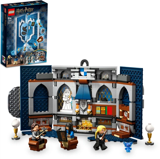 Zestaw klocków LEGO Harry Potter Flaga Ravenclawu 305 elementów (76411) - obraz 9