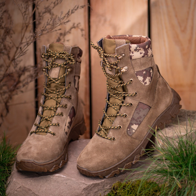 Берцы ботинки тактическая обувь облегченные высокие натуральная гидрофобная кожа усиленная пятка и носок 44 - изображение 1