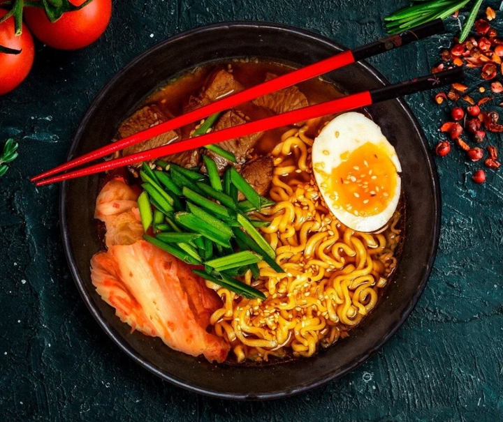 Корейская лапша рамен Кимчи острая, Nongshim, Южная Корея, 120 г ...