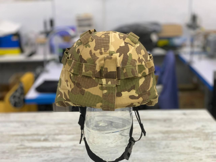 Кавер на каску міч з кріпленням для окулярів шолом маскувальний чохол каску Mich колір мультикам ЗСУ армійський - зображення 1