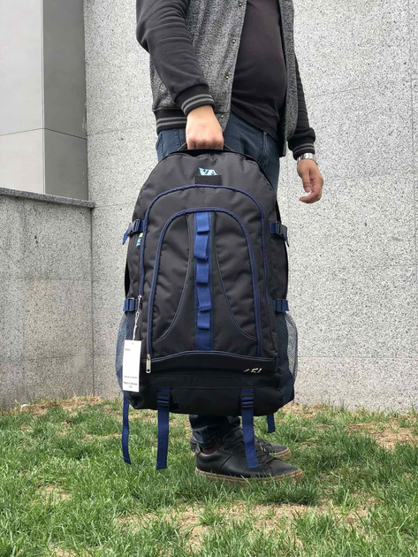 Універсальний туристичний рюкзак 65 літрів з вологовідштовхувальної тканини чорний з синім - зображення 2