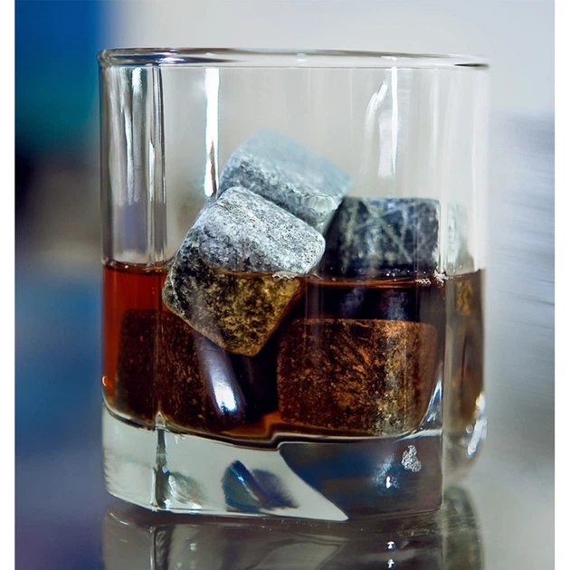 Камені для віскі Whiskey Stones, 4 шт. у дерев'яній коробці +щипці +мішок для зберігання (1509204203) - Фото 4 Камені для віскі Whiskey Stones, 4 шт. у дерев'яній коробці +щипці +мішок для зберігання (1509204203) - зображення 4