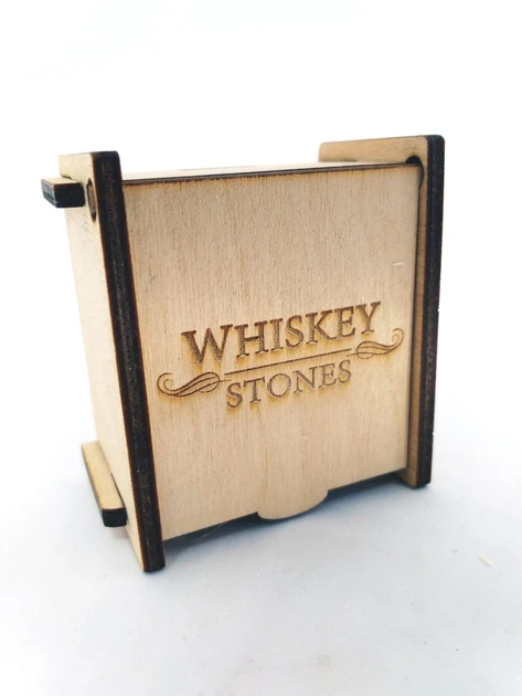Камені для віскі Whiskey Stones, 4 шт. у дерев'яній коробці +щипці +мішок для зберігання (1509204203) - Фото 1 Камені для віскі Whiskey Stones, 4 шт. у дерев'яній коробці +щипці +мішок для зберігання (1509204203) - зображення 1