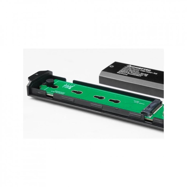 Карман внешний Chieftec M.2 PCIe NVMe/SATA SSD CEB-M2C-TLE USB 3.2 Gen2 Type-C Tool-Less Alum/Plastic (CEB-M2C-TLE) - Фото 4 Карман внешний Chieftec M.2 PCIe NVMe/SATA SSD CEB-M2C-TLE USB 3.2 Gen2 Type-C Tool-Less Alum/Plastic (CEB-M2C-TLE) - изображение 4