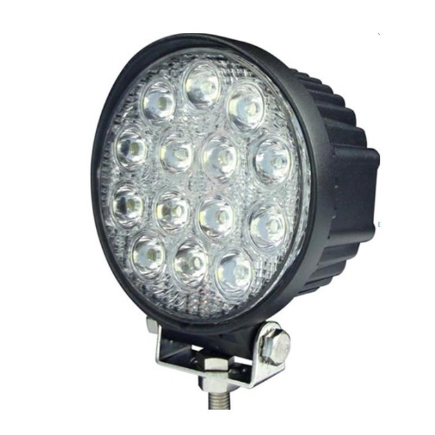 Прожектор рассеянного света Lunsun LED842 – фото, отзывы ...