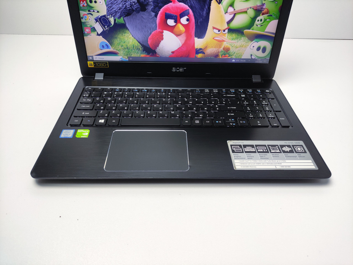 Ноутбук Acer Aspire F5-573G 15.6 FHD Core i5-7200U 8GB Ram HDD