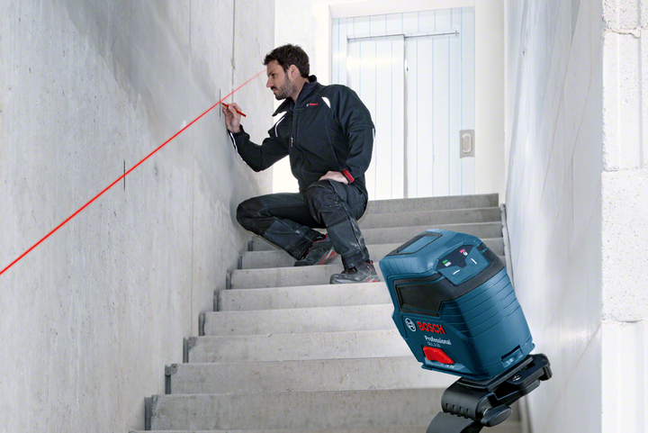 Лазерний рівень (нівелір) Bosch Professional GLL 2-10, сумка, 3 акум. 1.5 В, різьба кріплення 1/4, 5/8, робоча відстань 10 м (0601063L00) - зображення 4