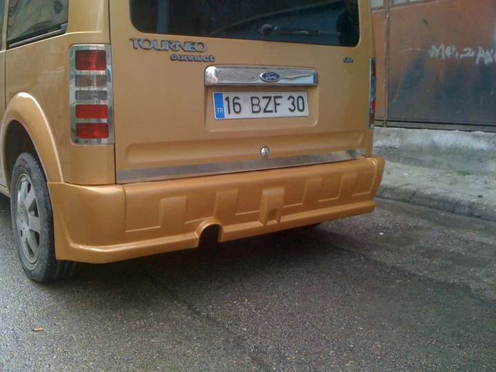 Задний бампер (накладка, грунтованный) для Ford Connect 2002–2006 гг - изображение 2