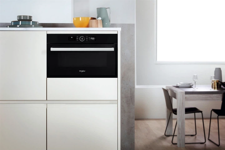 Kuchenka mikrofalowa Whirlpool AMW731NB - obraz 7