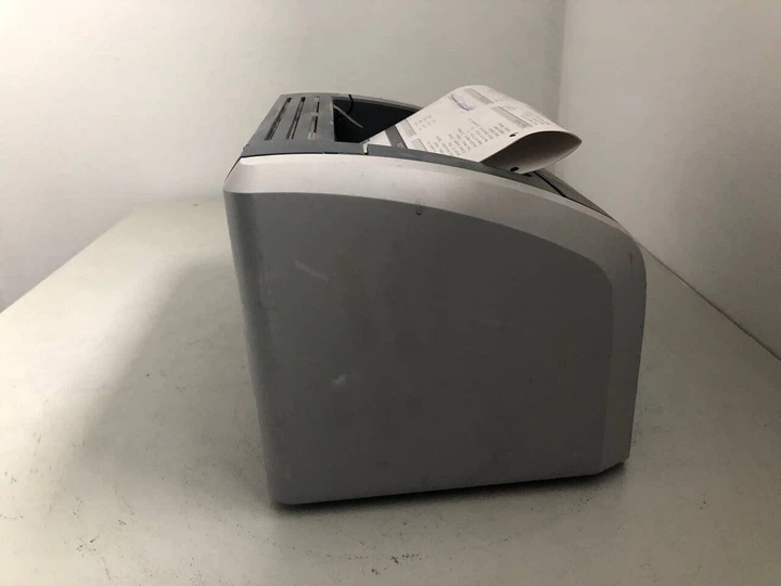 Принтер HP LaserJet 1010 / Лазерная монохромная печать / 600x600 dpi / A4 / 14 стр/мин / USB 2.0 + Кабели подключения б/у - изображение 3