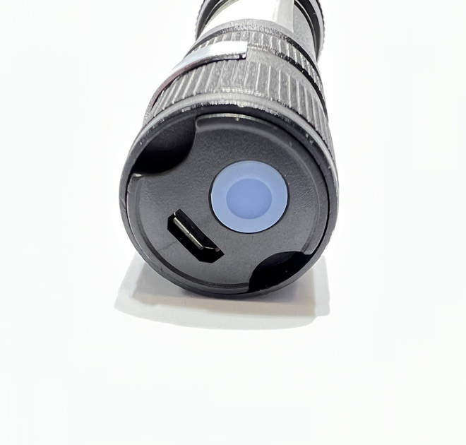 Фонарик ручной с USB зарядкой BL-520-T6 COP-880000W встроенный ...