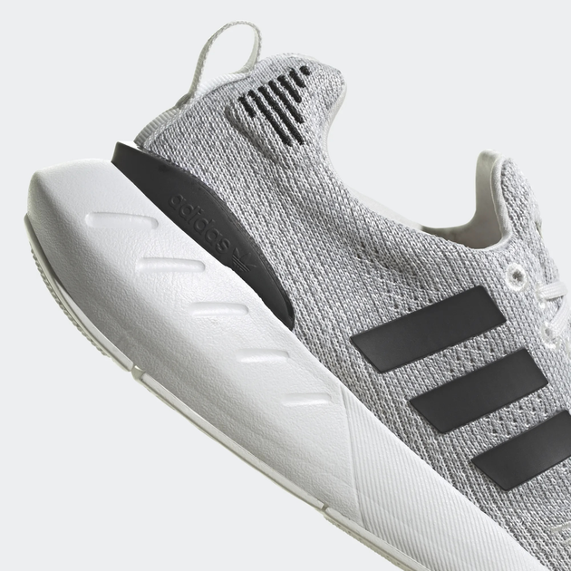 Buty do biegania damskie adidas Originals Swift Run 22 GV7969 38.5 (5.5UK) 24 cm Szare (4065418382809) - obraz 8