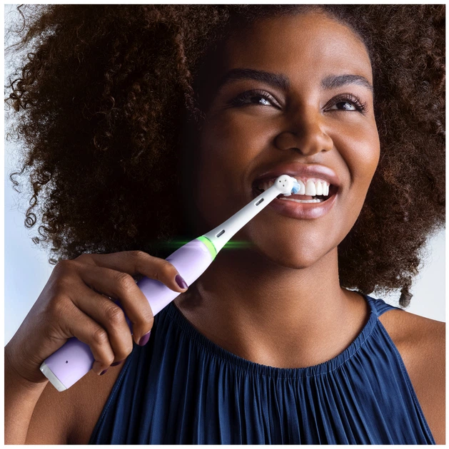 Електрична зубна щітка Oral-B iO 4 Lavender + TC - зображення 7