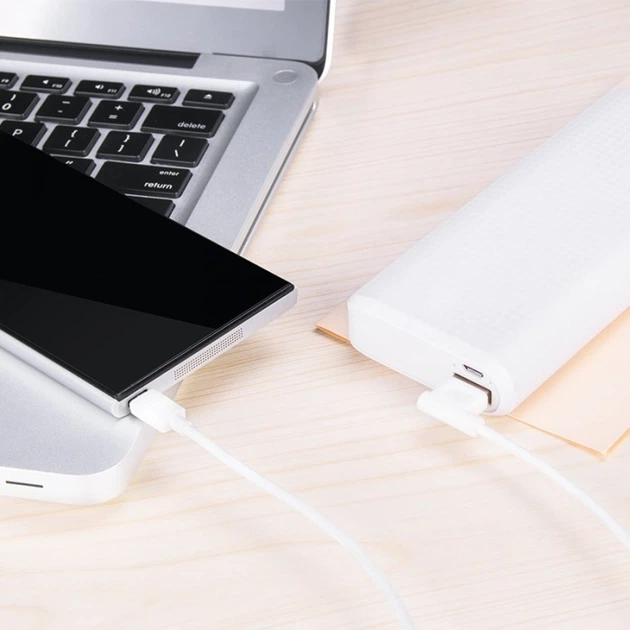 Кабель для заряджання телефону USB - micro USB HOCO UPM10 до 2.0A 1,2 м L образний для смартфонів, планшетів, Power Bank, електронних книг - зображення 2