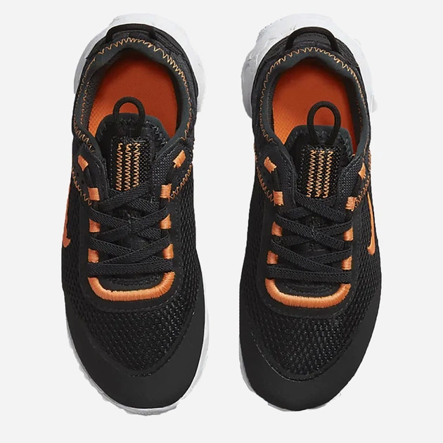 Buty sportowe chłopięce lekkie Nike React Live CW1621-007 35 (3Y) Czarne (19524469631415) - obraz 4