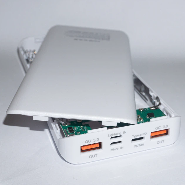 Корпус повербанк з швидкою зарядкою 8x 18650 QC 3.0 PD3 Power Bank 24Вт 30000mAh USB Type-C Lightning IP5328, білий - Фото 7 Корпус повербанк з швидкою зарядкою 8x 18650 QC 3.0 PD3 Power Bank 24Вт 30000mAh USB Type-C Lightning IP5328, білий - зображення 7