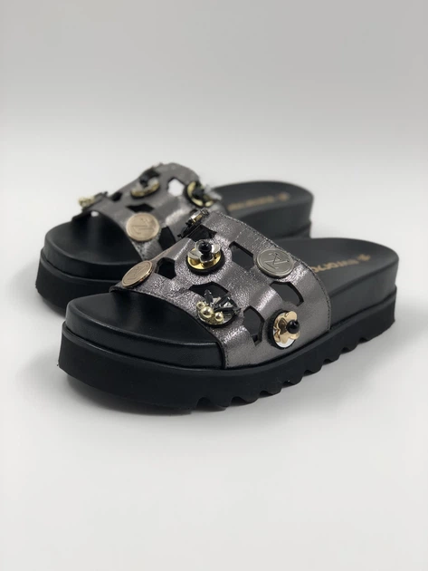Женские шлепанцы ТМ Evromoda 1722 кожа 36 р. 23,5 см. черные с серебристым - Фото 2 Женские шлепанцы ТМ Evromoda 1722 кожа 36 р. 23,5 см. черные с серебристым - изображение 2