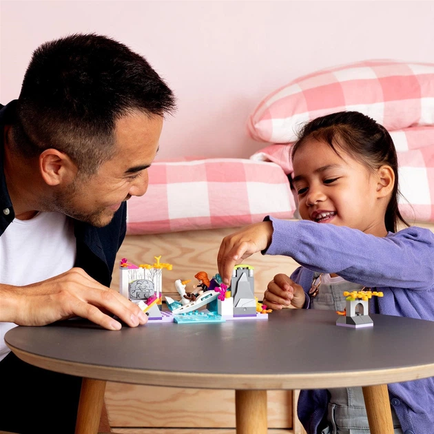 Конструктор LEGO Disney Princess Frozen 2 Експедиція Анни на каное 108 деталей (41165) - зображення 5