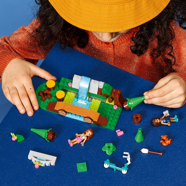 Zestaw klocków LEGO Friends Leśny wodospad 93 elementy (41677) - obraz 3