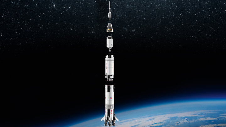 Zestaw klocków LEGO Ideas Rakieta NASA Apollo Saturn V 1969 elementów (92176) - obraz 12
