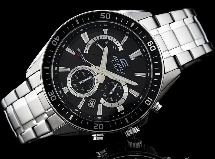 Наручний годинник Casio EFR-552D-1AVUEF Срібло\Чорний - зображення 3