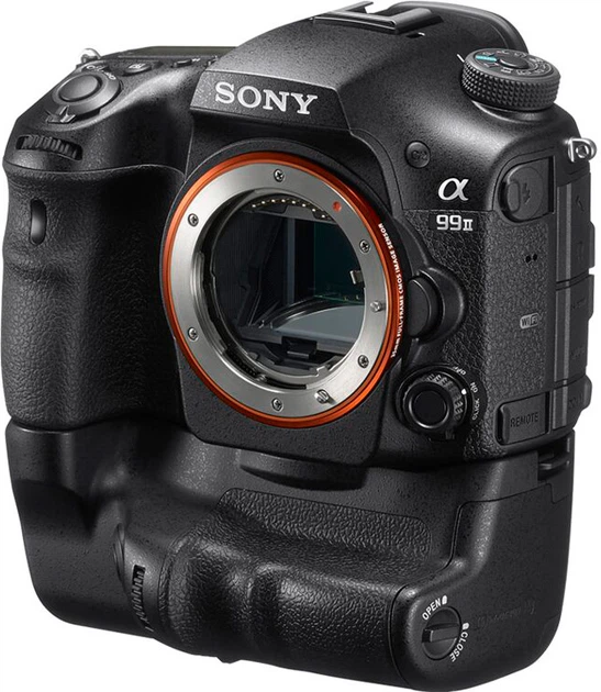 Зеркальный фотоаппарат Sony Alpha A99 II Body (ILCA99M2.CEC
