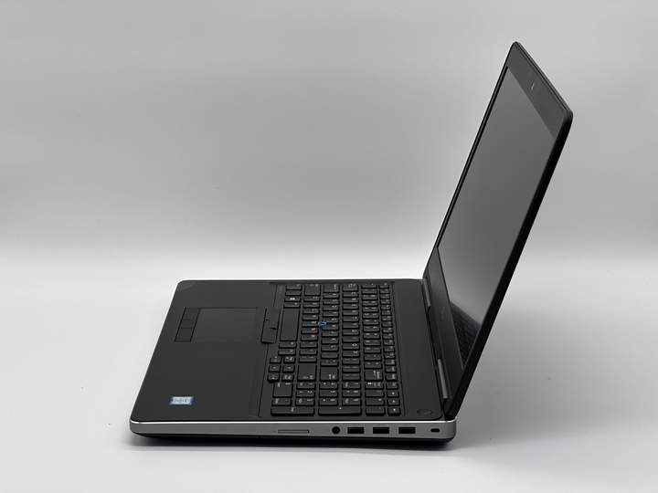 Ноутбук Dell Precision 7520, i7-7820HQ, 16 GB, 256 GB, NVIDIA