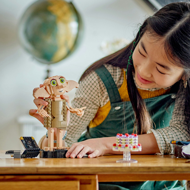 Конструктор LEGO Harry Potter Добі домашній ельф 403 деталі (76421) - зображення 3