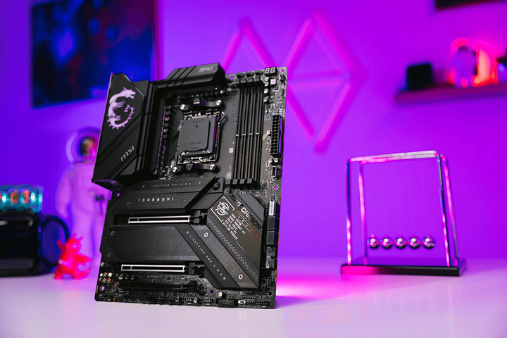 Płyta główna MSI X670E Carbon Wi-Fi (sAM5, Intel X670, PCI-Ex16) - obraz 8
