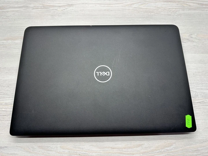 DELLL Latitude 3500 i7-8565U,8GB( おまけ有) Купить ноутбук Б-класс Dell Latitude 3500 / 15.6