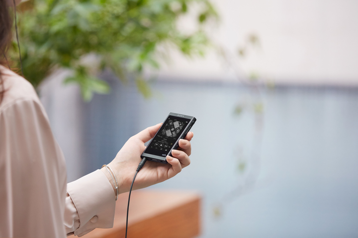 Odtwarzacz MP3 Sony Walkman NW-A55L 16GB Czarny (NWA55LB.CEW) - obraz 3