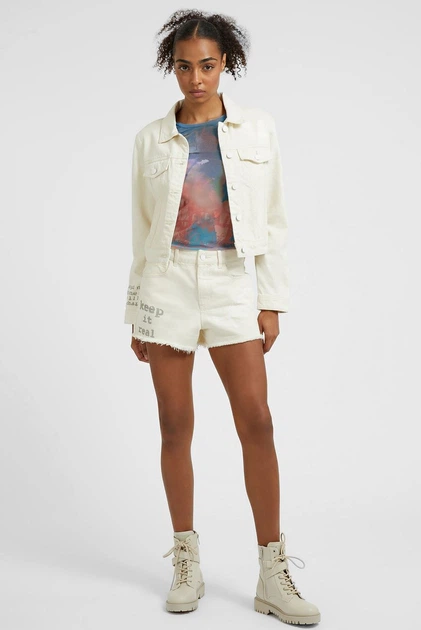 Жіночі білі джинсові шорти MOM Guess x Brandalised Guess 25 W3GD26.D4Y00 - Фото 2 Жіночі білі джинсові шорти MOM Guess x Brandalised Guess 25 W3GD26.D4Y00 - изображение 2