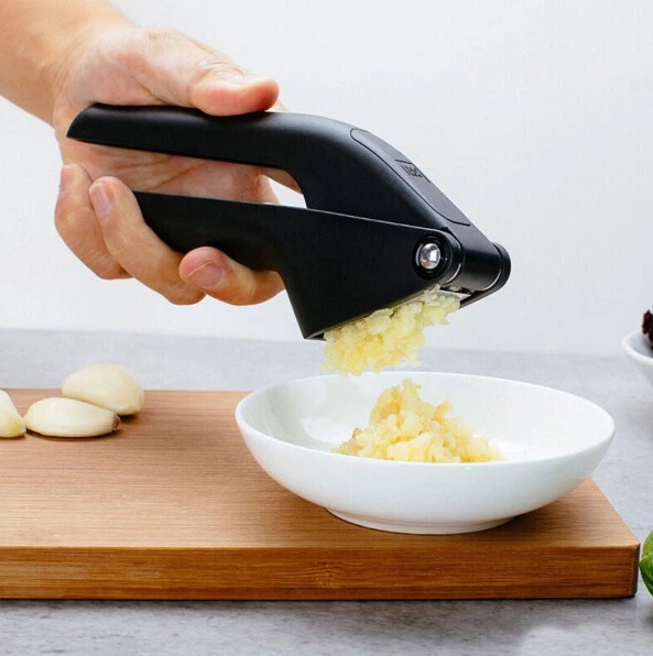 Прес для часнику Xiaomi HuoHou Garlic Press Black (HU0067) - изображение 3