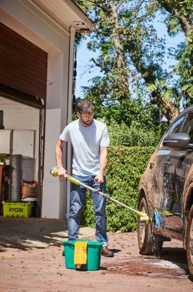 Щетка телескопическая ryobi one+ r18tps-0, аккумуляторная, ipx7, 18в, 1-1.4м, (без акб и зу) 5133004847 - изображение 5