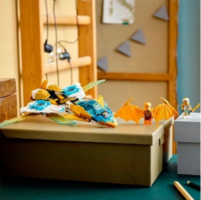Конструктор LEGO Ninjago Реактивний літак Зейна Золотий дракон 258