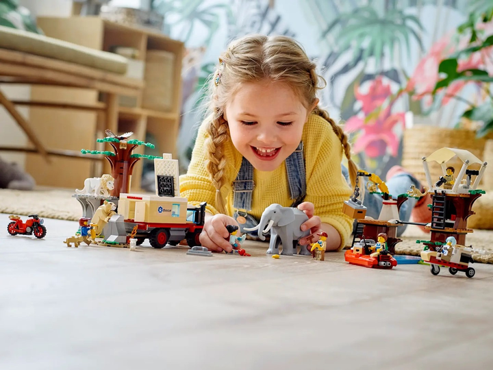 Конструктор LEGO City Табір порятунку диких тварин 503 деталі (60307) - зображення 4