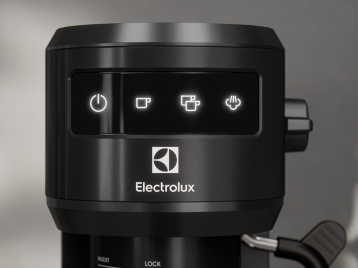 Кавоварка Electrolux - E6EC1-6BST - Фото 4 Кавоварка Electrolux - E6EC1-6BST - зображення 4