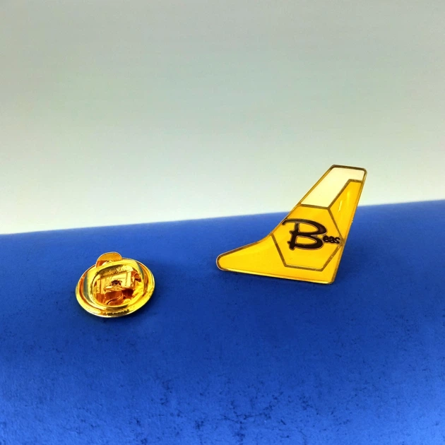 Значок Кіль Bees AirLines. - Фото 2 Значок Кіль Bees AirLines. - зображення 2