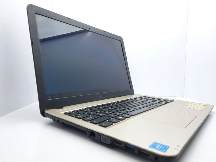 Ноутбук Asus VivoBook X540SA / 15.6" TN / Intel Celeron N3050 (2 ядра по 1.6-2.16 GHz) / 2GB DDR3 / 500GB HDD / HD Graphics / WebCam / USB 3 / HDMI б/в - зображення 3